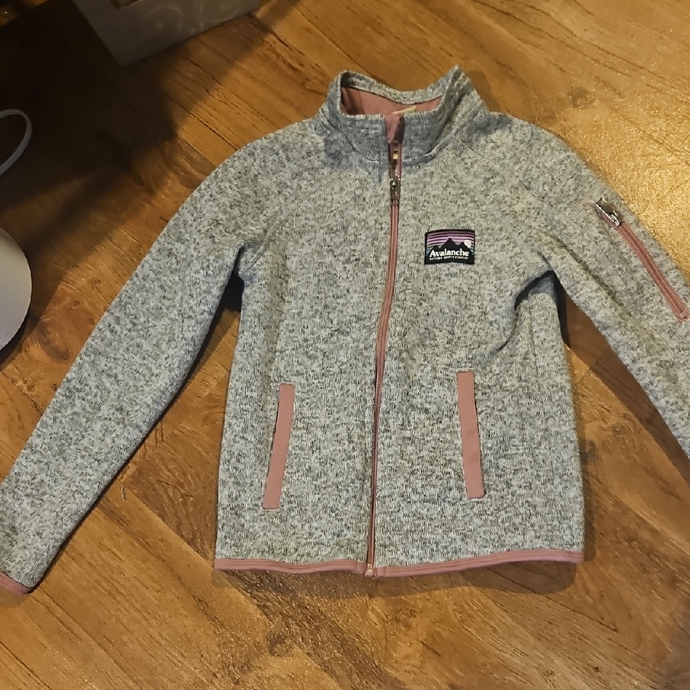 Avalanche Sweater Size Small